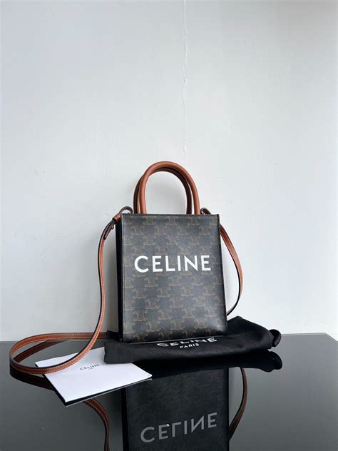 celine 郵差包|celine 包包.